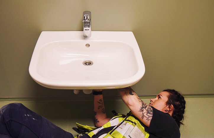 Silje Katrine Høva Johansen är VVS-tekniker på GK Silje Katrine Høva Johansen är VVS-tekniker på GK