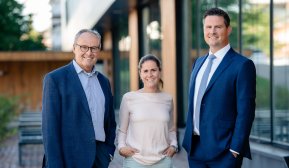 Andra och tredje generationen: John-Erik Karlsen, Elizabeth Karlsen och Christopher Karlsen