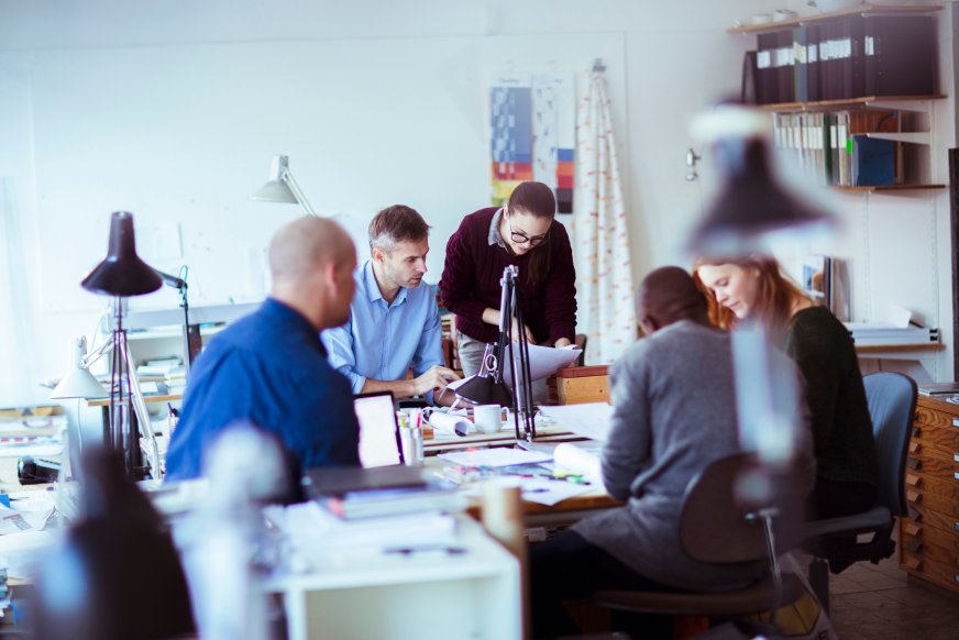 Dålig ventilation och fel inomhustemperatur på jobbet är ett problem för en av fyra i Norge. 