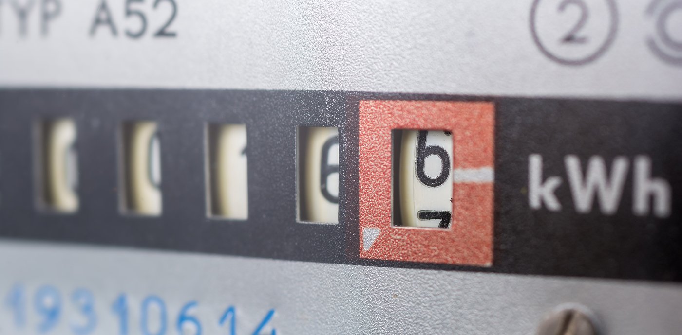 Bostäder och lokaler står för ungefär en tredjedel av Sveriges energianvändning. Bostäder och lokaler står för ungefär en tredjedel av Sveriges energianvändning.