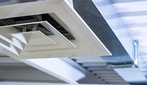Energimyndigheten har gjort en lista över hur ventilation i ett hus kan bli mer energieffektiv.